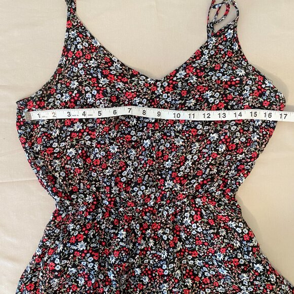 EUC Women's Divided Brand Spaghetti Strap One Piece Romper Shorts Size 8 - Picture 6 of 7